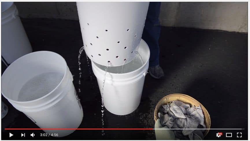 DIY bucket washing machine