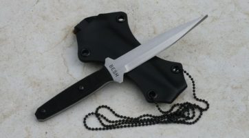 The Best Neck Knife For Survival (And Should You Get One?)
