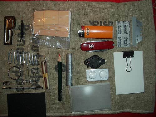 EDC Kit in altoid tin