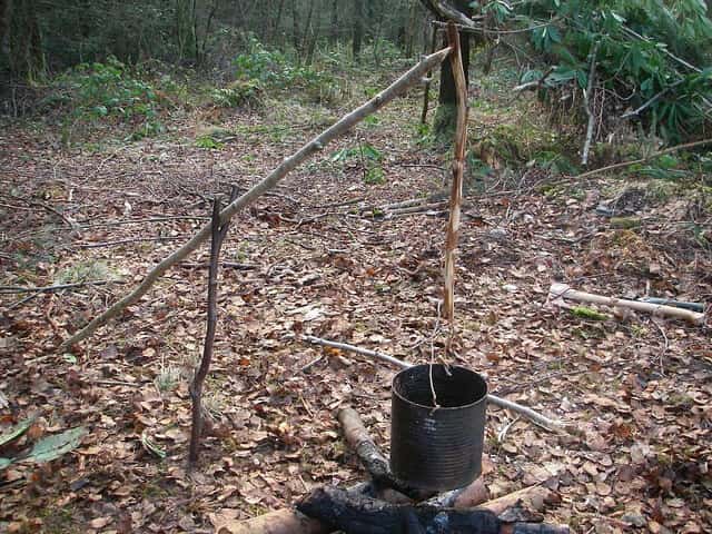 bushcraft cooking crane