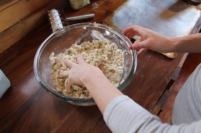 How to make hardtack: Mixing 