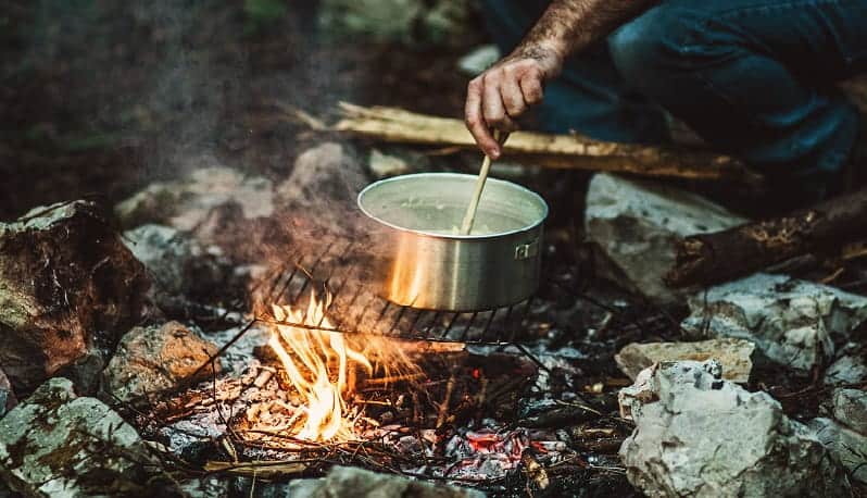 Cooking survival food