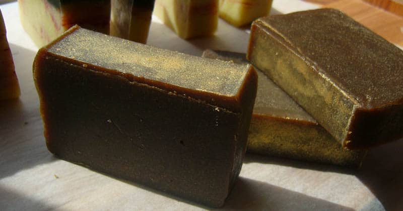 how to make wood ash soap