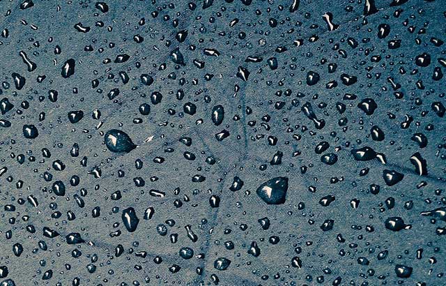 droplets on waterproof material