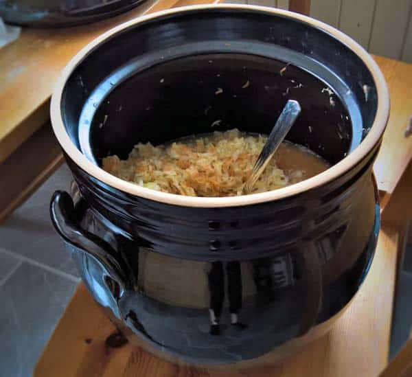 open fermenting crock for sauerkraut