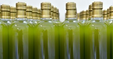 How to Store Cooking Oil for the Long-Term