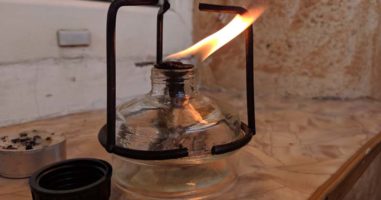 How to Clean Old Kerosene