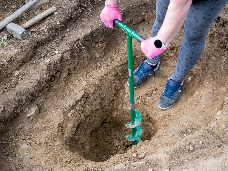 digging well with augur