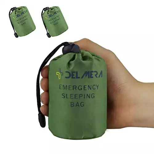 Delmera Emergency Sleeping Bag, Lightweight Survival Sleeping Bags Waterproof Thermal Emergency Blanket, Bivy Sack Survival Gear for Outdoor Adventure, Camping, Hiking, Orange, Green