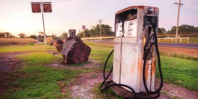 How to Rejuvenate and Recondition Old Gasoline