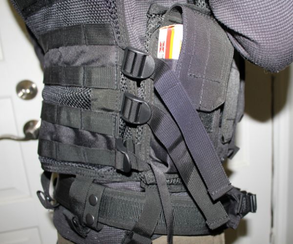 molle strap interference