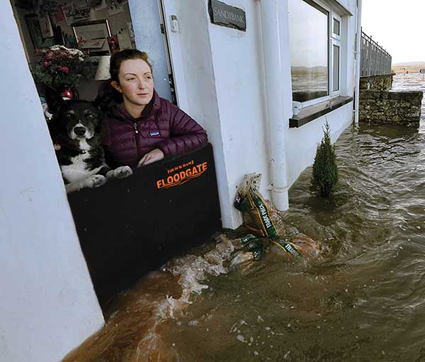 Flood Gate barrier for doorway